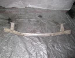 Усилитель переднего бампера для Renault Megane II 2002-2009  запчасти бу