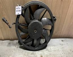 Вентилятор радиатора для Peugeot 308 2007-2011  запчасти бу