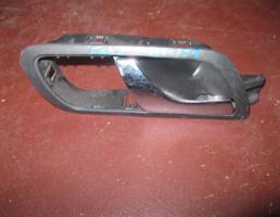 Ручка двери задней внутренняя правая для Skoda Fabia 1999-2006  запчасти бу