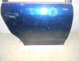 Дверь задняя правая для Toyota Corolla Verso 2004-  запчасти бу