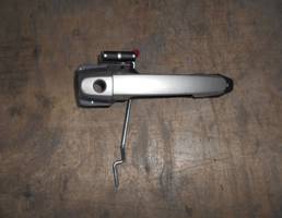 Ручка двери передней наружная правая для Toyota Avensis II 2003-2008  запчасти бу