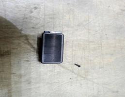 Заглушка для Peugeot 3008 2010-2016  запчасти бу