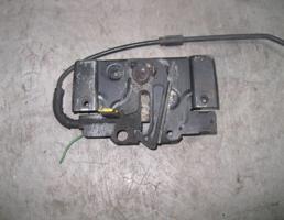 Замок капота для Ford Fiesta 2008-2012  запчасти бу