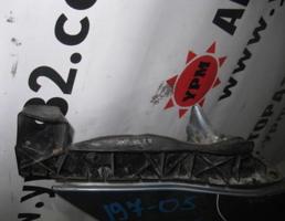 Кронштейн переднего бампера правый для Kia Ceed 2007- 2012  запчасти бу