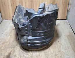 Подкрылок передний правый для Nissan Navara (D40) 2005>  запчасти бу