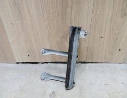 Направляющая стекла передней двери для Renault Megane III 2009-2016  запчасти бу