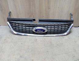 Решетка радиатора для Ford Mondeo IV 2007-2015  запчасти бу