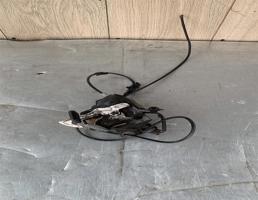 Замок капота для Honda Civic 5D 2006-2012  запчасти бу