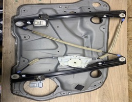 Стеклоподъемник электр. передний правый для VW Golf IV/Bora 1997-2005  запчасти бу