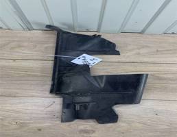 Воздуховод радиатора правый для Renault Megane III 2009-2016  запчасти бу