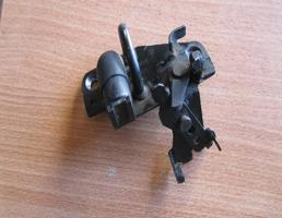 Ответная часть замка багажника для Skoda Fabia 1999-2006  запчасти бу