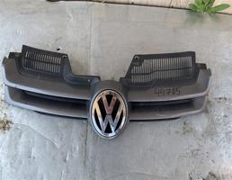 Решетка радиатора для VW Golf V 2003-2009  запчасти бу