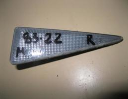 Повторитель на крыло правый белый для Renault Megane II 2002-2009  запчасти бу