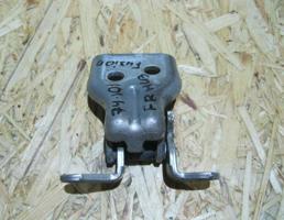 Петля двери передней правой нижняя для Ford Fusion 2002 -  запчасти бу