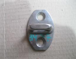 Ответная часть замка двери для VW Passat (B5) 1996-2000  запчасти бу