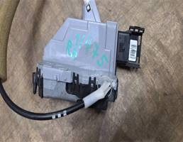 Замок двери сдвижной для Peugeot Partner 2012-2015  запчасти бу