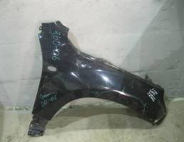 Крыло переднее правое для Suzuki Grand Vitara 2006-2008  запчасти бу