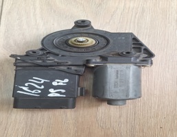 Мотор стеклоподъемника передний левый для VW Passat (B5) 1996-2000  запчасти бу