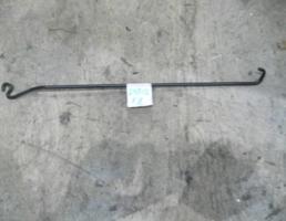 Держатель капота для Ford Focus II 2005-2008  запчасти бу