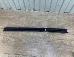 Уплотнитель стекла задней левой двери для Ford Mondeo IV 2007-2015  запчасти бу