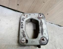 Кронштейн усилителя переднего бампера правый для Ford Mondeo IV 2007-2015  запчасти бу