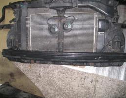 Усилитель переднего бампера для Kia Sportage 2004-2010  запчасти бу