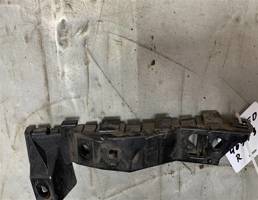 Кронштейн переднего бампера правый для Kia Ceed 2007- 2012  запчасти бу