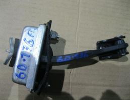 Ограничитель двери для Ford Focus II 2008-2011  запчасти бу