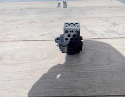 Блок управления вентилятором для Peugeot 3008 2010-2016  запчасти бу