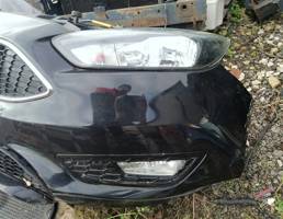 Решетка переднего бампера левая для Ford Focus III 2011-  запчасти бу