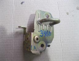 Ответная часть замка двери для Skoda Felicia 1998-2001  запчасти бу