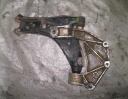 Кронштейн переднего левого рычага для Skoda Fabia 1999-2006  запчасти бу