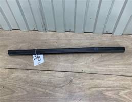 Уплотнитель стекла задней левой двери для Ford Focus II 2005-2008  запчасти бу