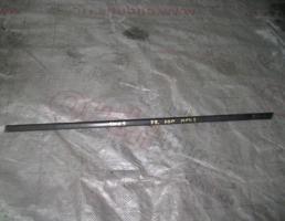 Уплотнитель стекла передней двери для Renault Megane II 2002-2009  запчасти бу