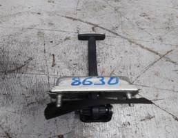 Ограничитель двери для Ford Focus II 2008-2011  запчасти бу