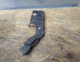 Кронштейн переднего бампера правый для Opel Antara 2007-2011  запчасти бу