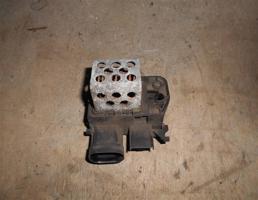 Блок управления вентилятором для Peugeot Partner 2012-2015  запчасти бу