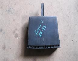 Ящик передней консоли для Skoda Fabia 1999-2006  запчасти бу