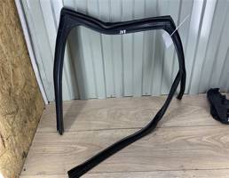 Уплотнитель стекла задней правой двери для Opel Meriva B 2010-  запчасти бу