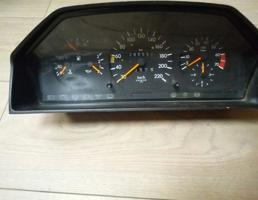 Панель приборов для Mercedes Benz W124 1984-1993  запчасти бу