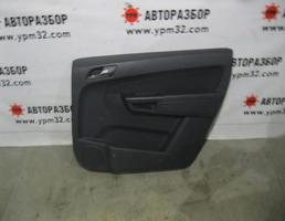 Обшивка двери задней правой для Opel Zafira B 2005-2012  запчасти бу