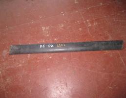 Молдинг передней правой двери для VW Passat (B5) 1996-2000  запчасти бу