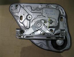 Стеклоподъемник механ. задний правый для Ford Focus II 2008-2011  запчасти бу