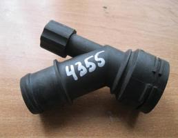 Фланец / тройник для Skoda Octavia (A4 1U-) 2000-2011  запчасти бу