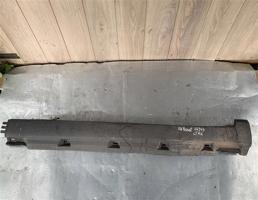 Накладка порога (наружняя) правая для VW Passat (B6) 2005-2010  запчасти бу