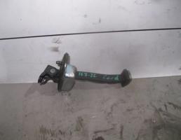 Ограничитель двери для Kia Ceed 2007- 2012  запчасти бу