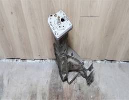 Лонжерон передний правый для Volvo V70 2007-2013  запчасти бу