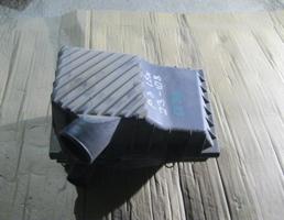 Корпус воздушного фильтра для VW Passat (B3) 1988-1993  запчасти бу