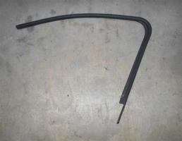 Накладка двери передней правой для Ford C-MAX 2003-2011  запчасти бу