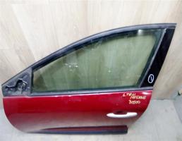 Уплотнитель стекла передней двери левой для Renault Megane III 2009-2016  запчасти бу